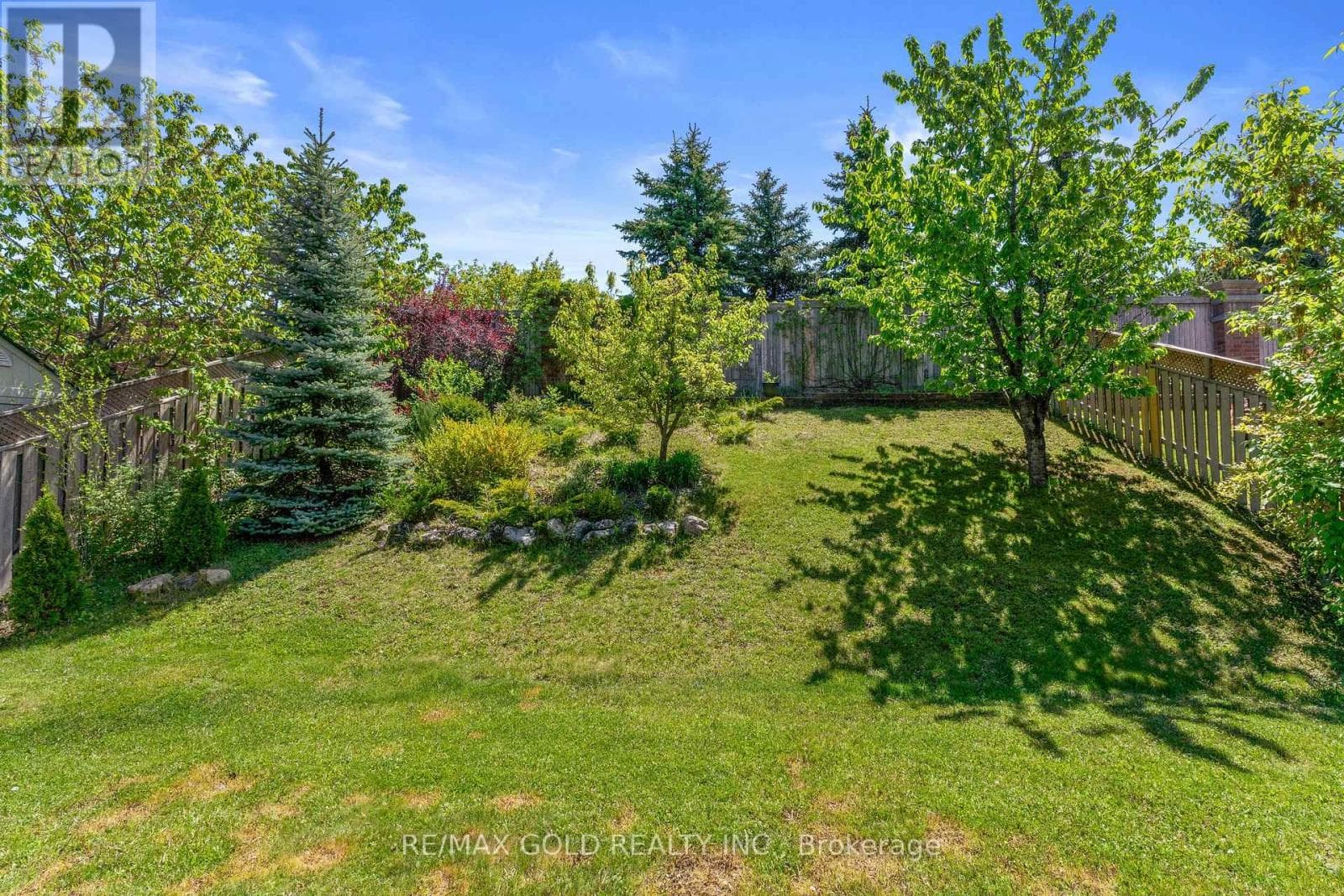 36 SLIPNEEDLE STREET — Brampton (Gore Industrial North), Ontario - Main photo