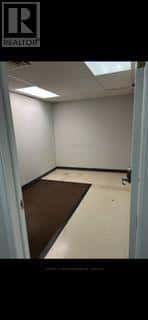 209 - 10255 YONGE STREET — Richmond Hill (Crosby), Ontario - Photo 4 of 6