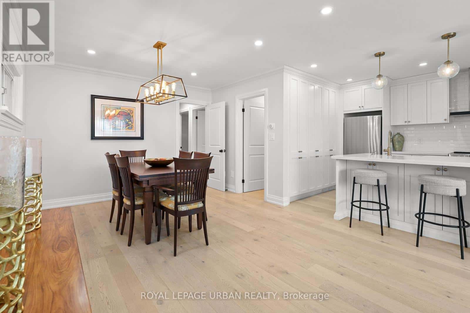 230 PARKVIEW HILL CRESCENT — Toronto (O'Connor-Parkview), Ontario - Photo 5 of 29