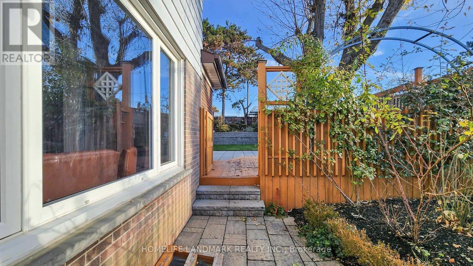 88 CHERRYSTONE DRIVE — Toronto (Hillcrest Village), Ontario - Photo 5 of 50