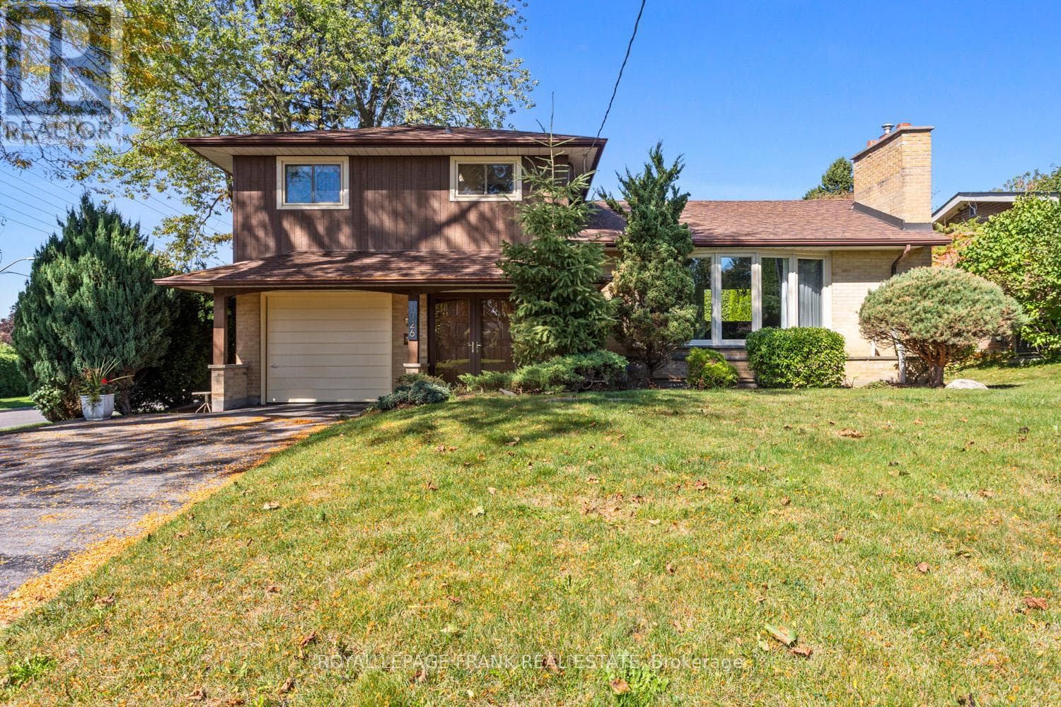1026 BEAUFORT AVENUE — Oshawa (Eastdale), Ontario - Main photo