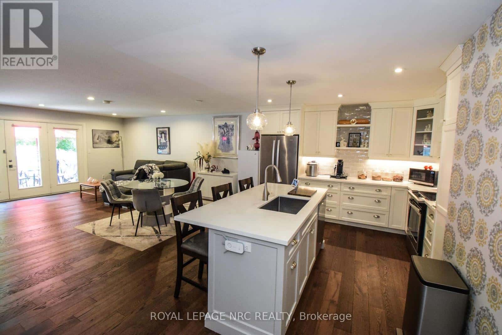 12 - 2684 MEWBURN ROAD — Niagara Falls (Casey), Ontario - Photo 2 of 48