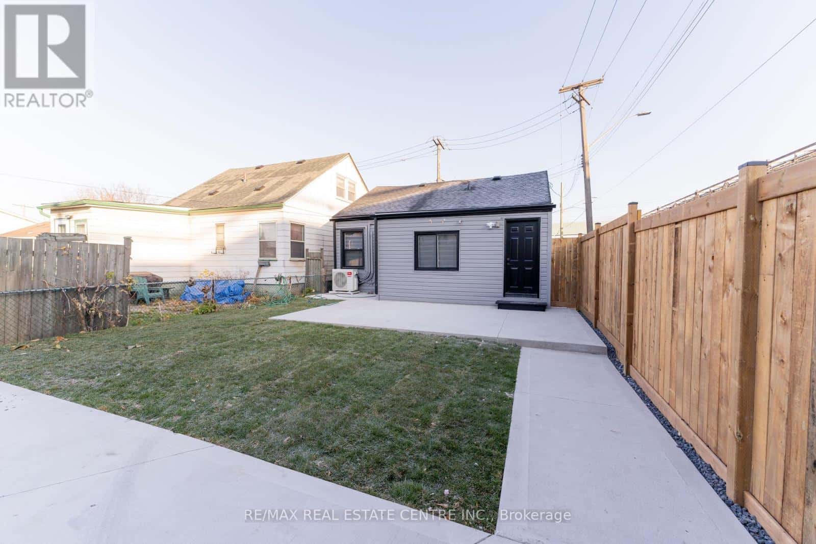 252 GRENFELL STREET — Hamilton (Industrial Sector), Ontario - Photo 5 of 25