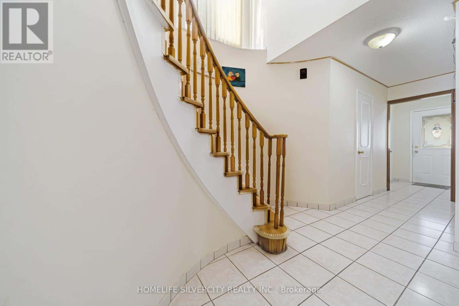 19 PICKARD LANE — Brampton (Fletcher's West), Ontario - Photo 5 of 37