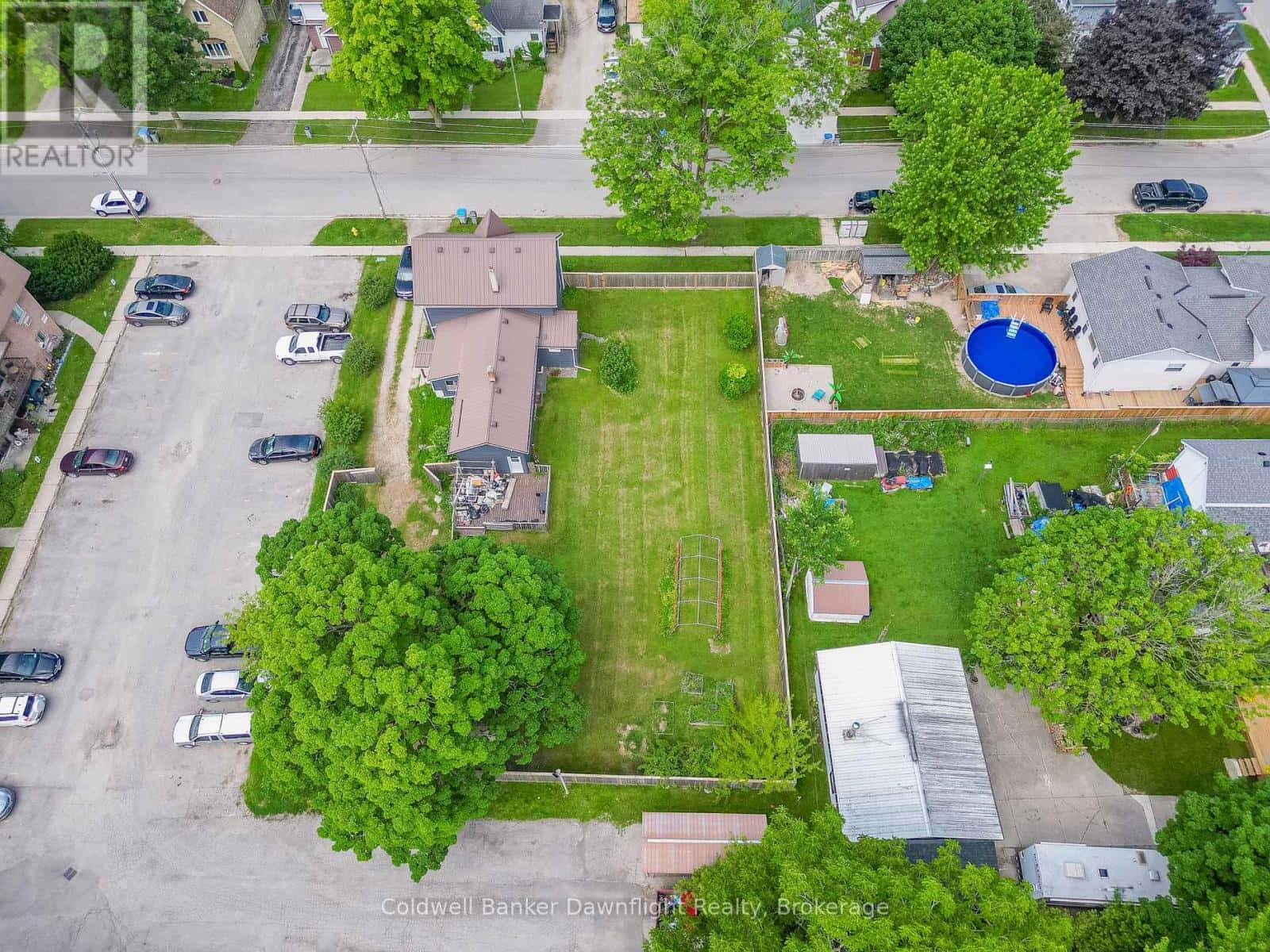 296 CARLING STREET — South Huron (Exeter), Ontario - Photo 5 of 11