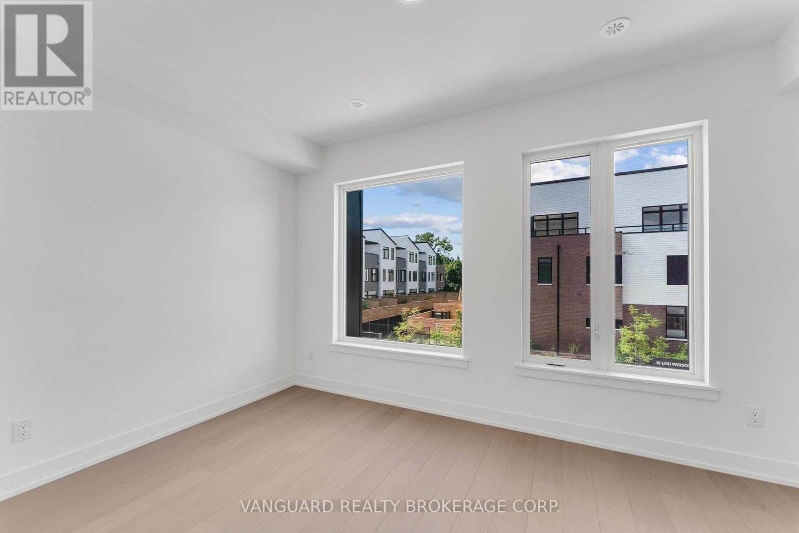 Mississauga (Port Credit), Ontario — Mississauga (Port Credit), Ontario - Main photo