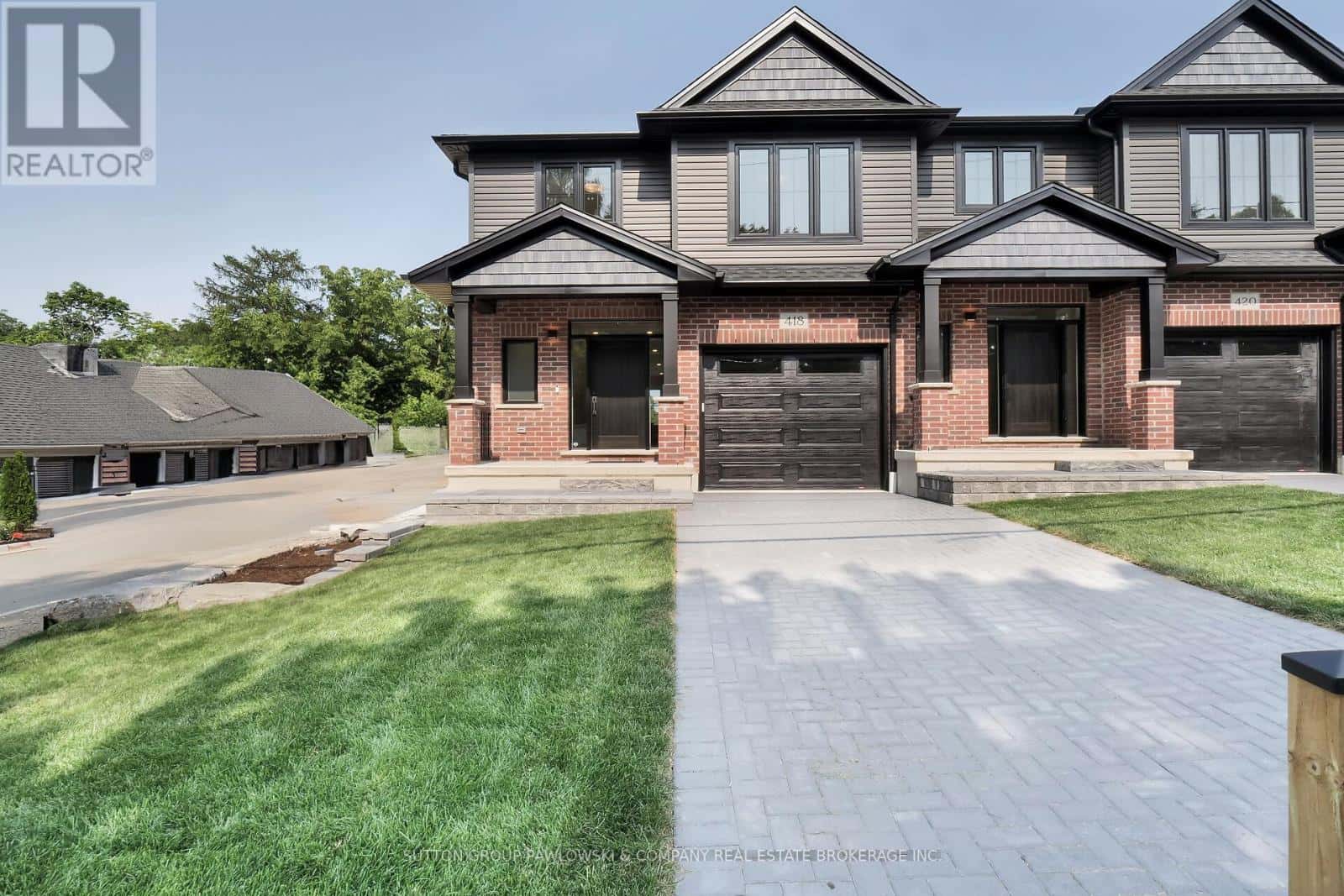 418 OLD WONDERLAND Road