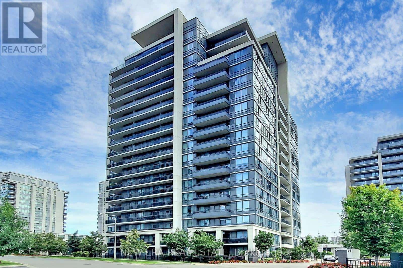 1206 - 75 NORTH PARK ROAD — Vaughan (Beverley Glen), Ontario - Photo 3 of 50