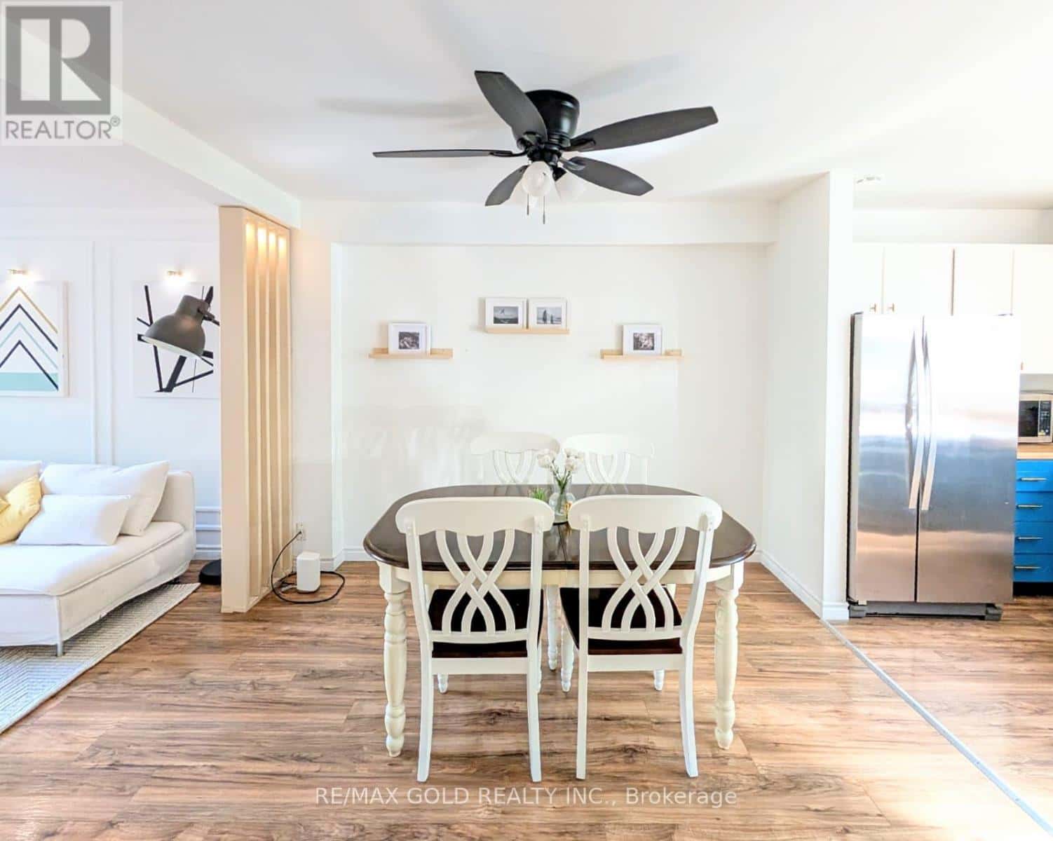 5 - 63 FONTHILL ROAD — Hamilton (Fessenden), Ontario - Photo 3 of 22