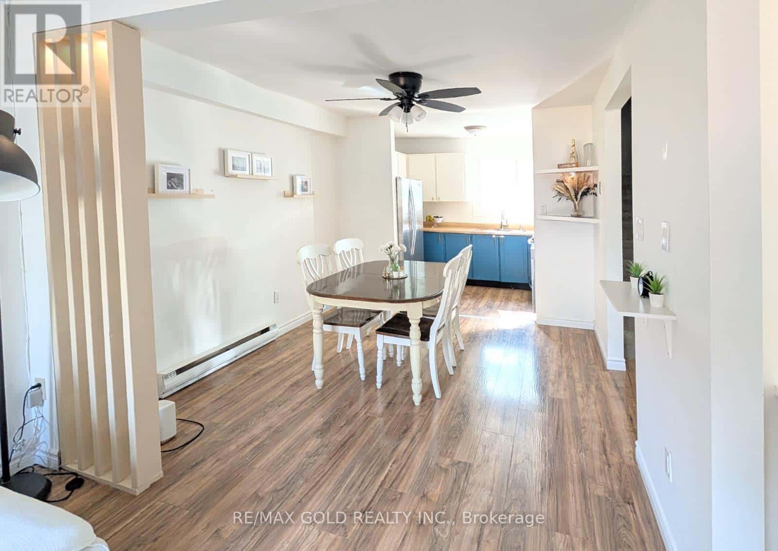 5 - 63 FONTHILL ROAD — Hamilton (Fessenden), Ontario - Photo 4 of 22