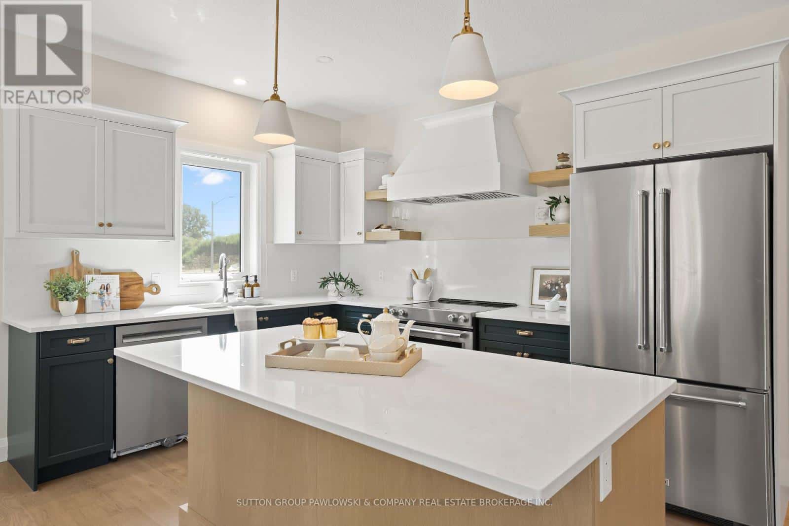 29 SPRUCE CRESCENT — North Middlesex (Parkhill), Ontario - Photo 4 of 30