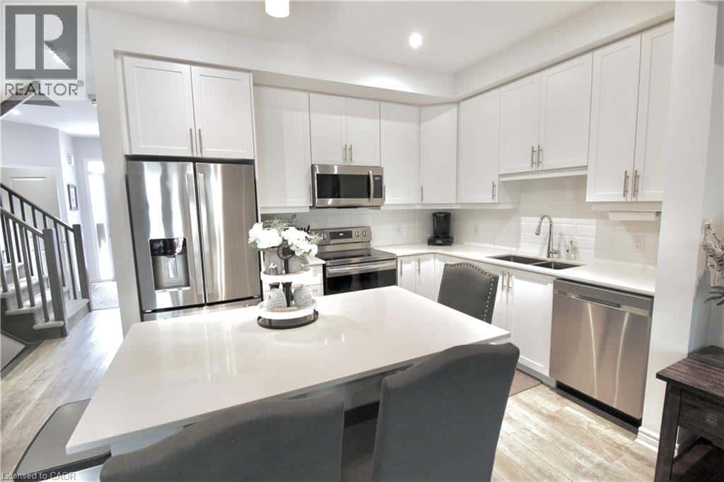 5080 CONNOR Drive Unit# 10 — Beamsville, Ontario - Photo 4 of 19