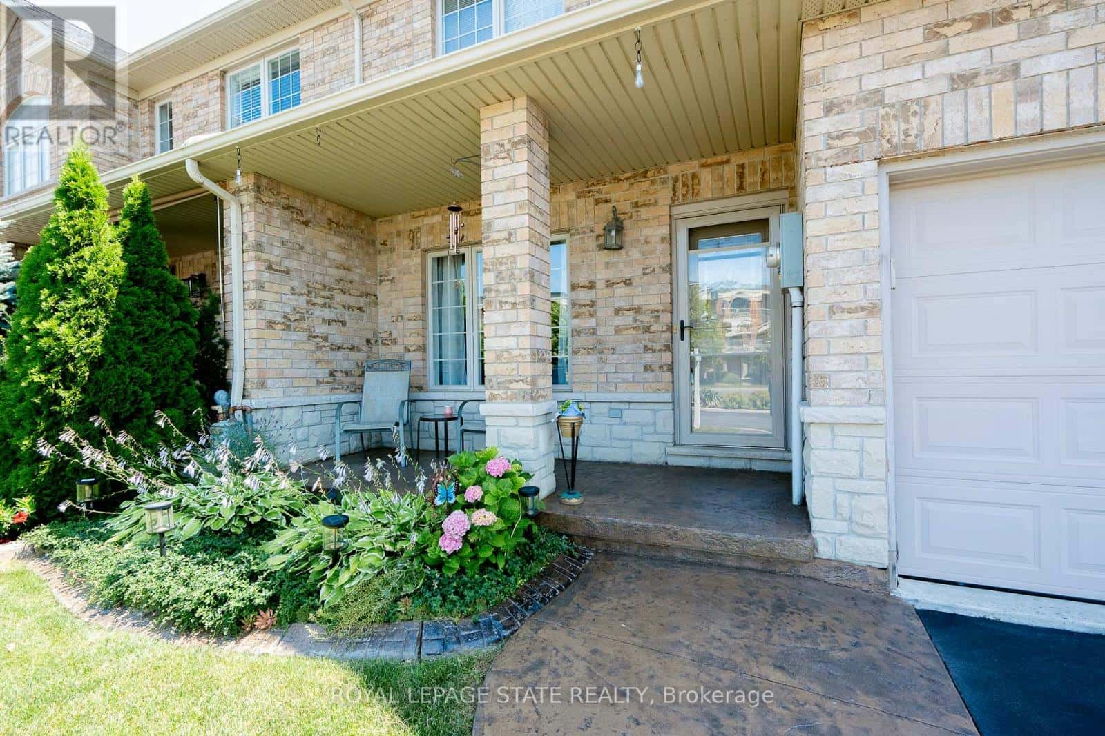 3209 REGIONAL RD 56 — Hamilton (Binbrook), Ontario - Photo 3 of 42