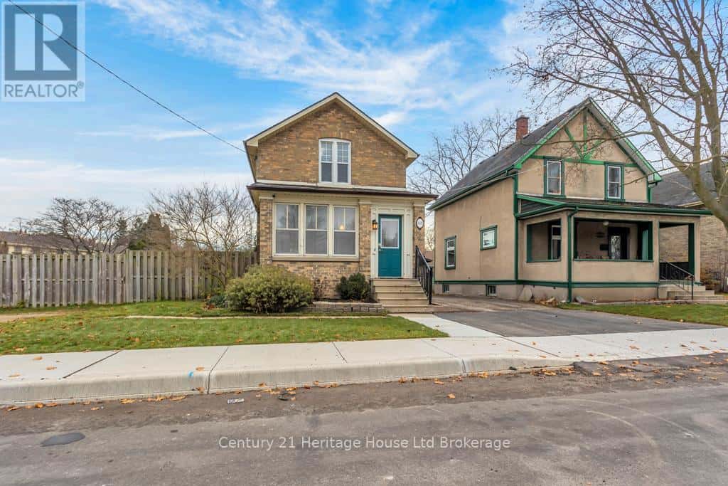 168 Wellington Street North