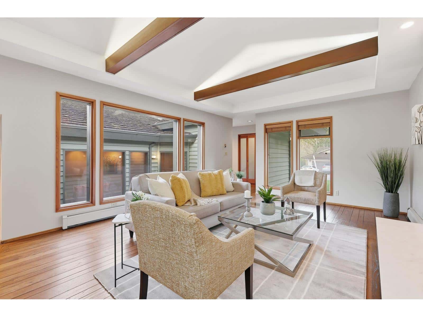 8953 NELSON VIEW — Delta, British Columbia - Photo 4 of 40