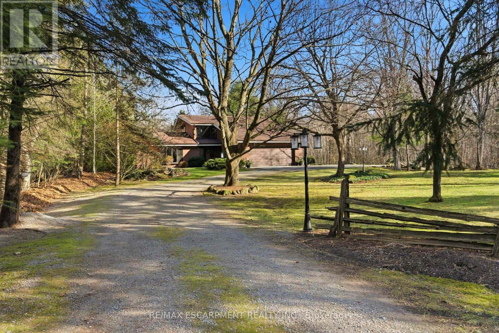 7575 MILBUROUGH LINE — Milton, Ontario - Photo 5 of 50