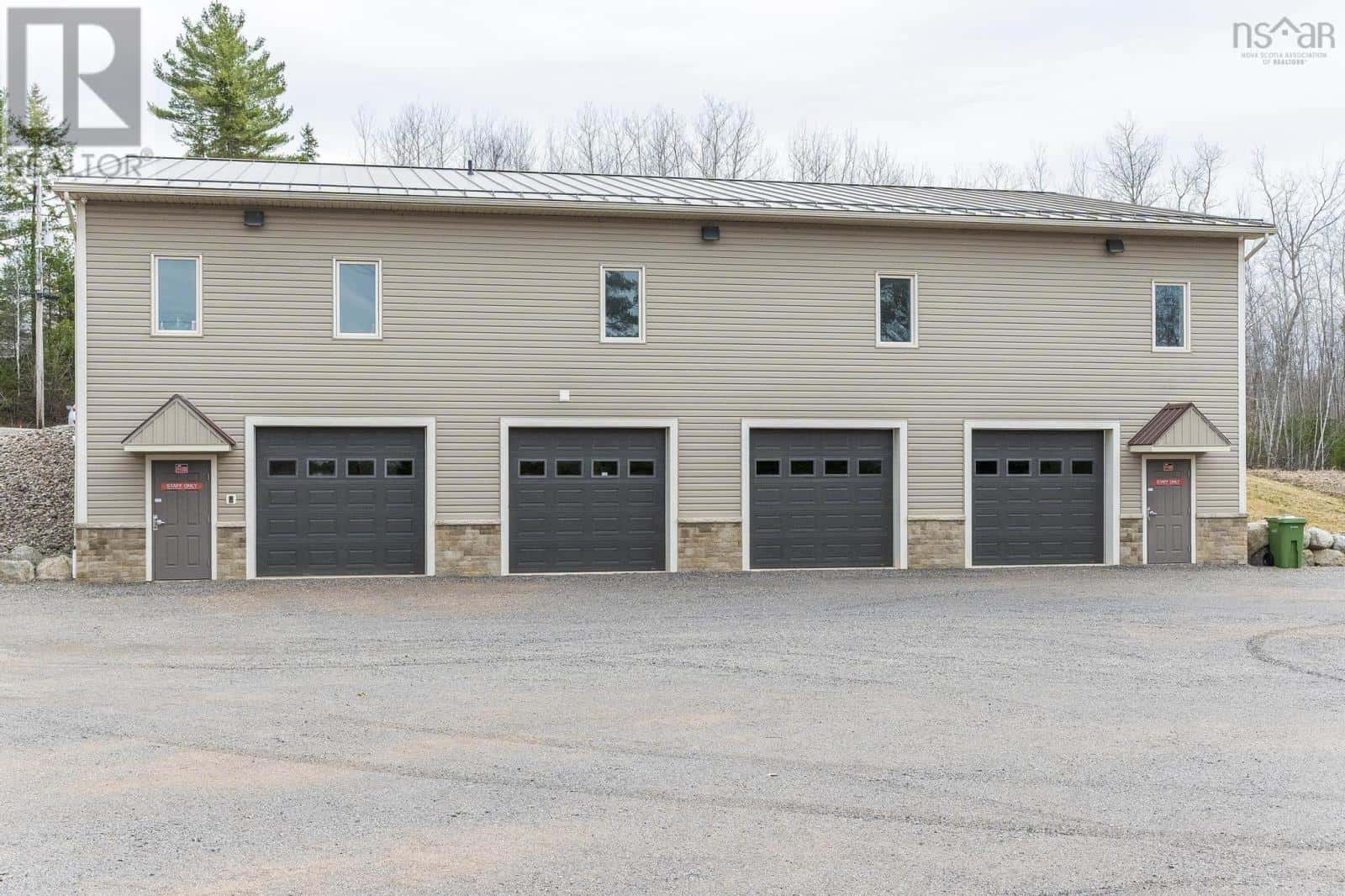 45 Donald E Hiltz Connector Road — Kentville, Nova Scotia - Photo 2 of 50