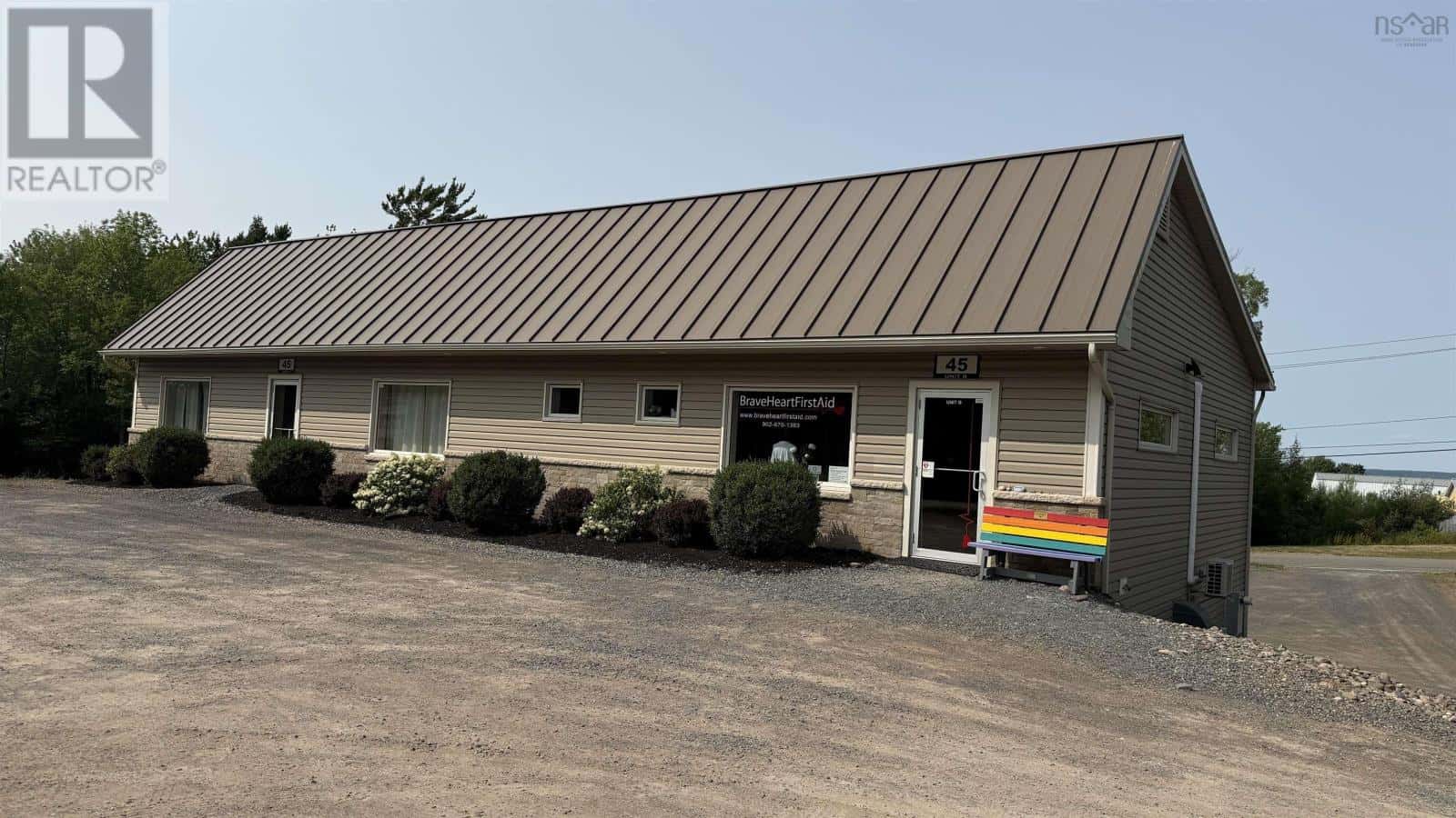 45 Donald E Hiltz Connector Road — Kentville, Nova Scotia - Photo 4 of 50