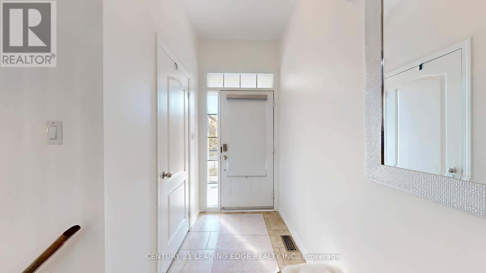 1574 EDGECROFT DRIVE — Pickering (Duffin Heights), Ontario - Photo 3 of 44