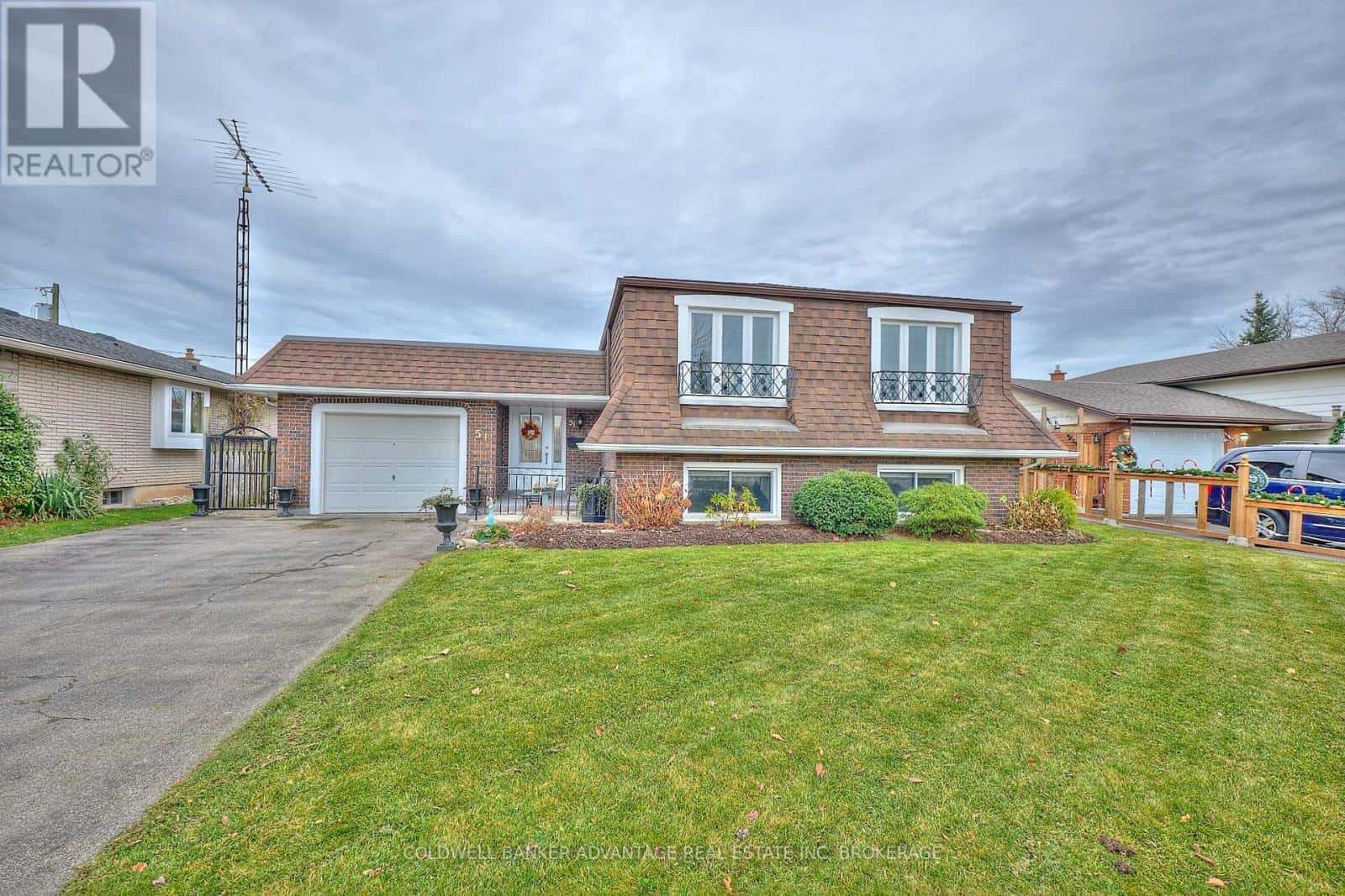 51 WESTWOOD CRESCENT — Welland (Prince Charles), Ontario - Photo 2 of 43