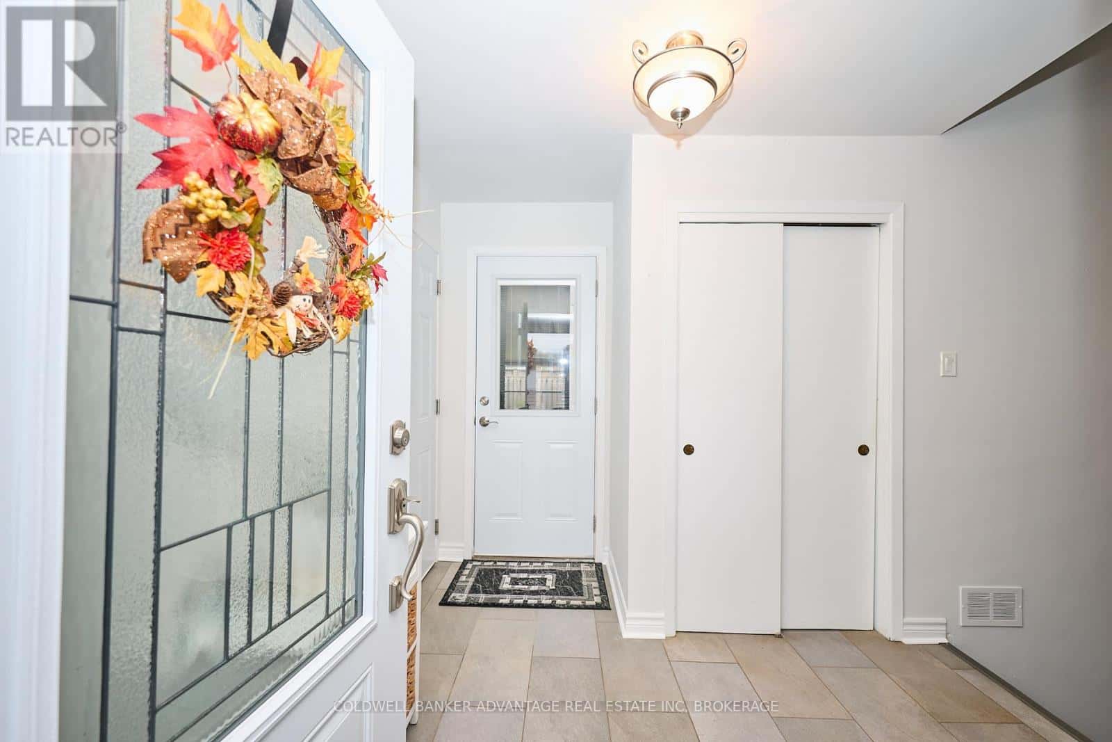 51 WESTWOOD CRESCENT — Welland (Prince Charles), Ontario - Photo 5 of 43