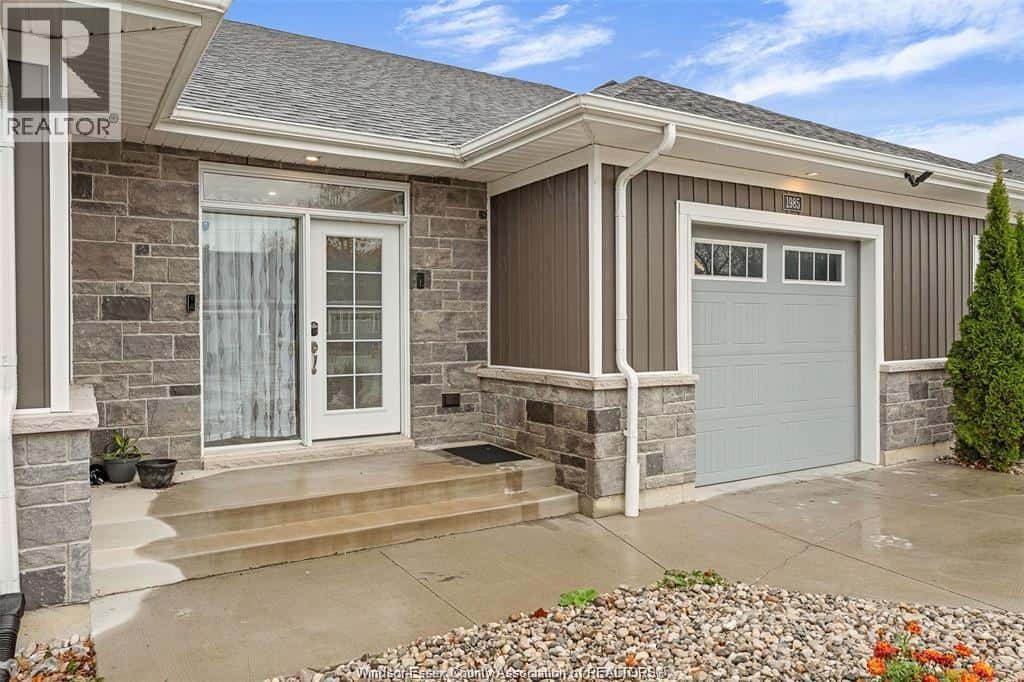 1985 ETHAN COURT — Windsor, Ontario - Photo 3 of 21