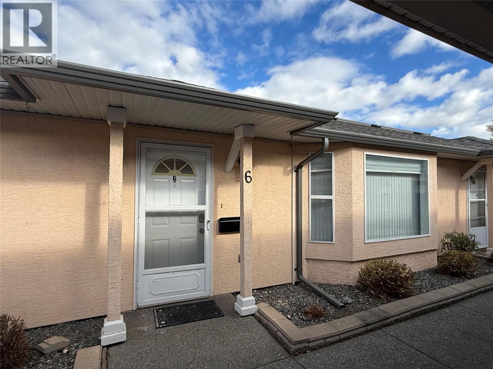 2760 Voght Street Unit# 6 — Merritt, British Columbia - Main photo
