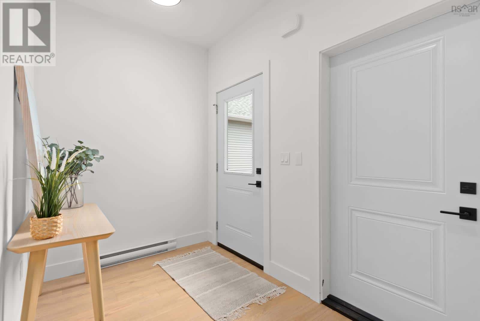 20 Seyval Drive — Avonport, Nova Scotia - Photo 2 of 25