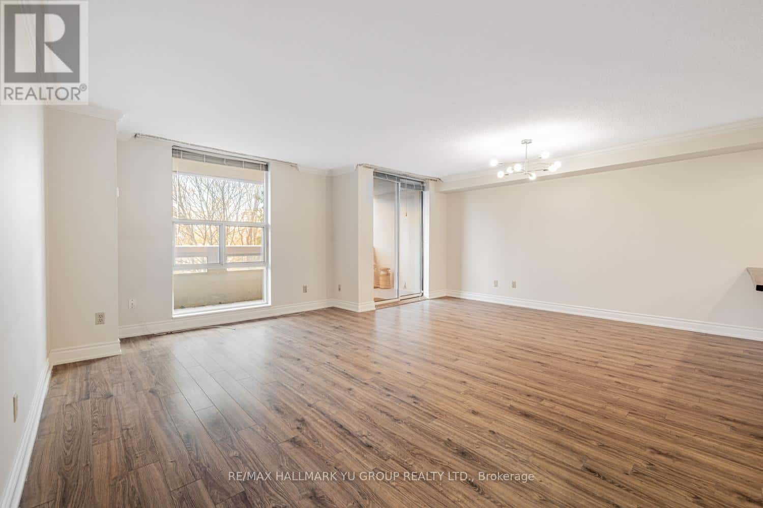 509 - 60 INVERLOCHY BOULEVARD — Markham (Royal Orchard), Ontario - Photo 5 of 39