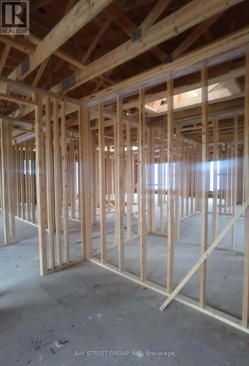 1332 NORTHAVEN DRIVE — Mississauga (Mineola), Ontario - Photo 5 of 7