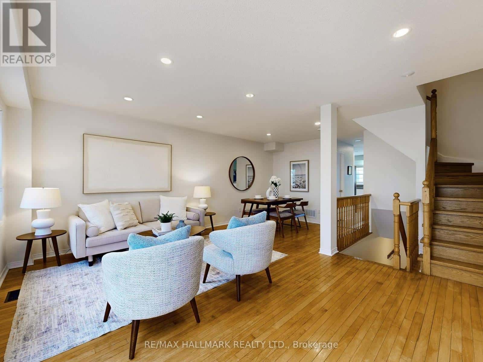 20B - 51 NORTHERN HEIGHTS DRIVE — Richmond Hill (Langstaff), Ontario - Photo 4 of 45