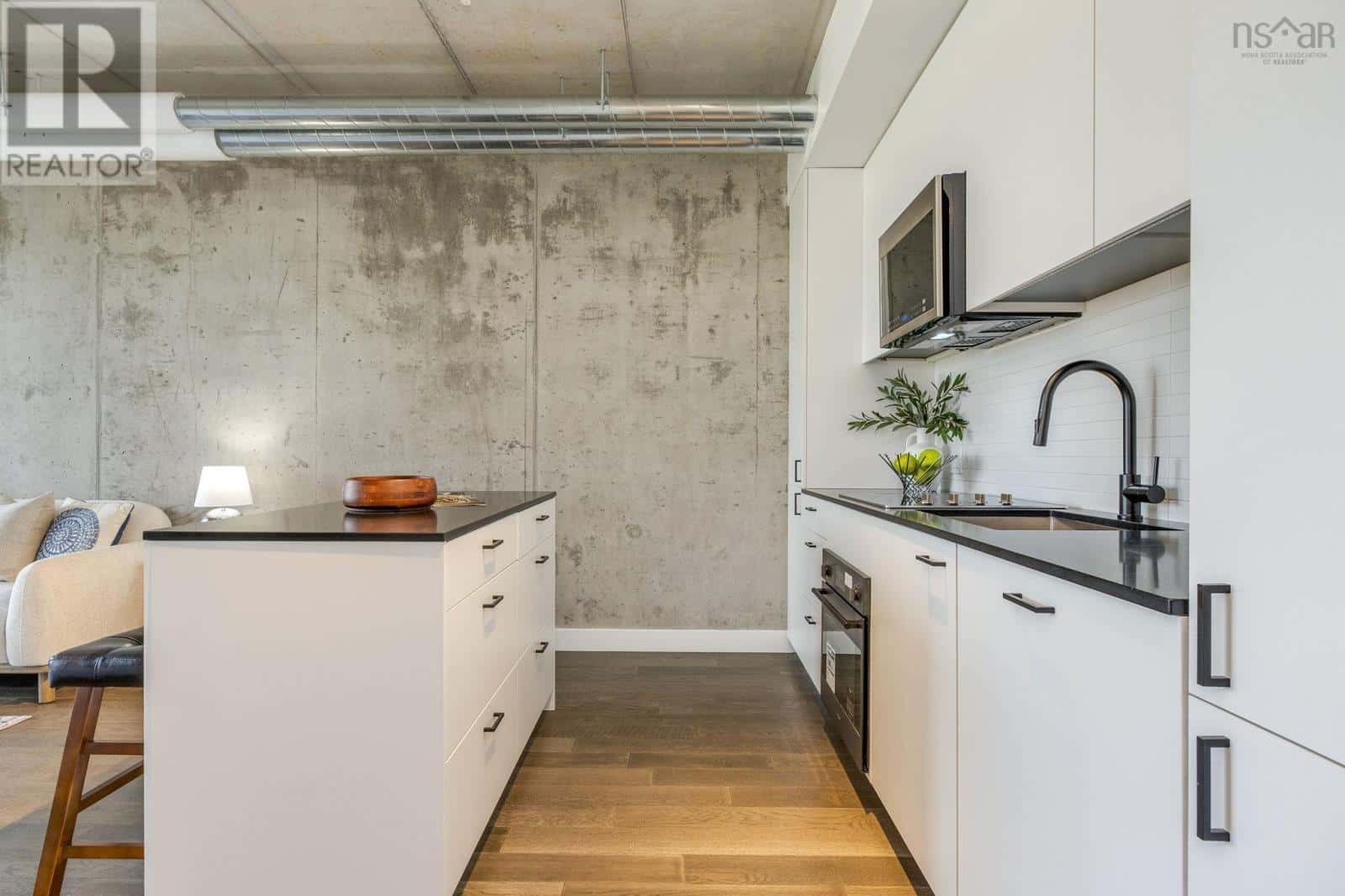 509 5511 Bilby Street — Halifax, Nova Scotia - Photo 5 of 34