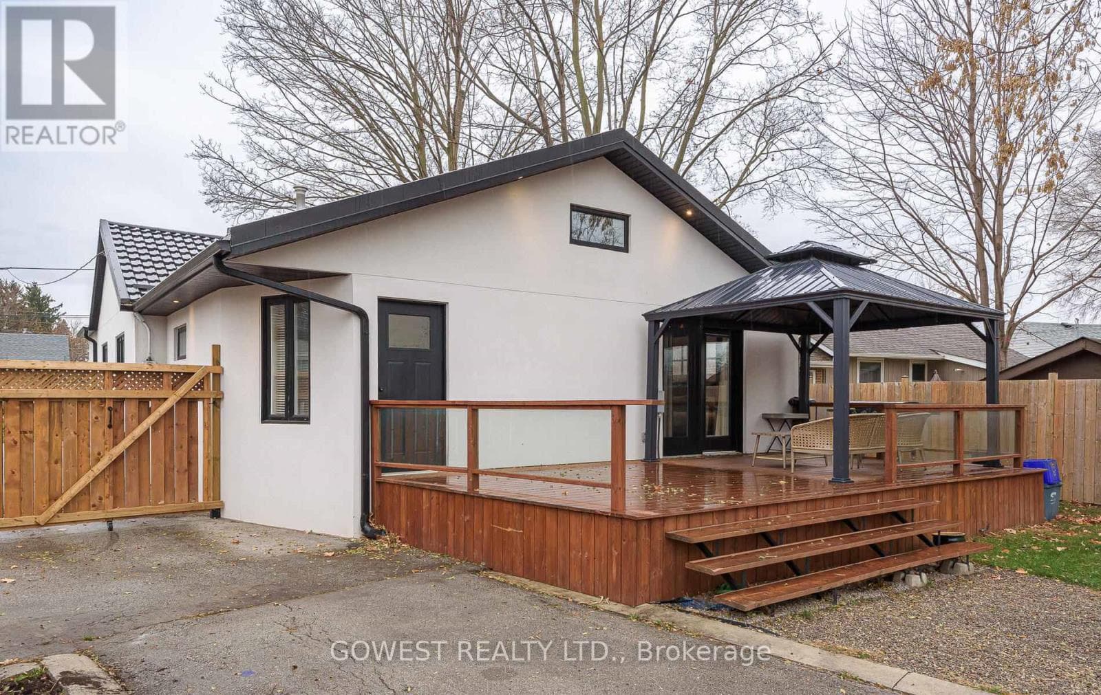 36 NORMANDY BOULEVARD — Halton Hills (Georgetown), Ontario - Main photo