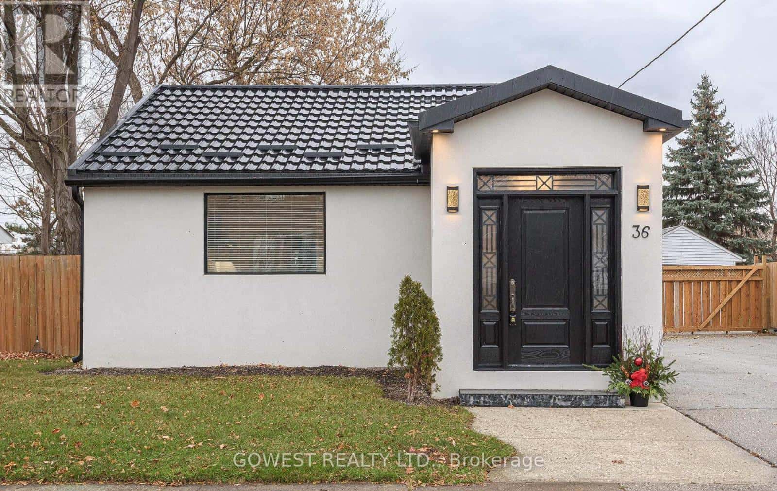 36 NORMANDY BOULEVARD — Halton Hills (Georgetown), Ontario - Photo 3 of 43