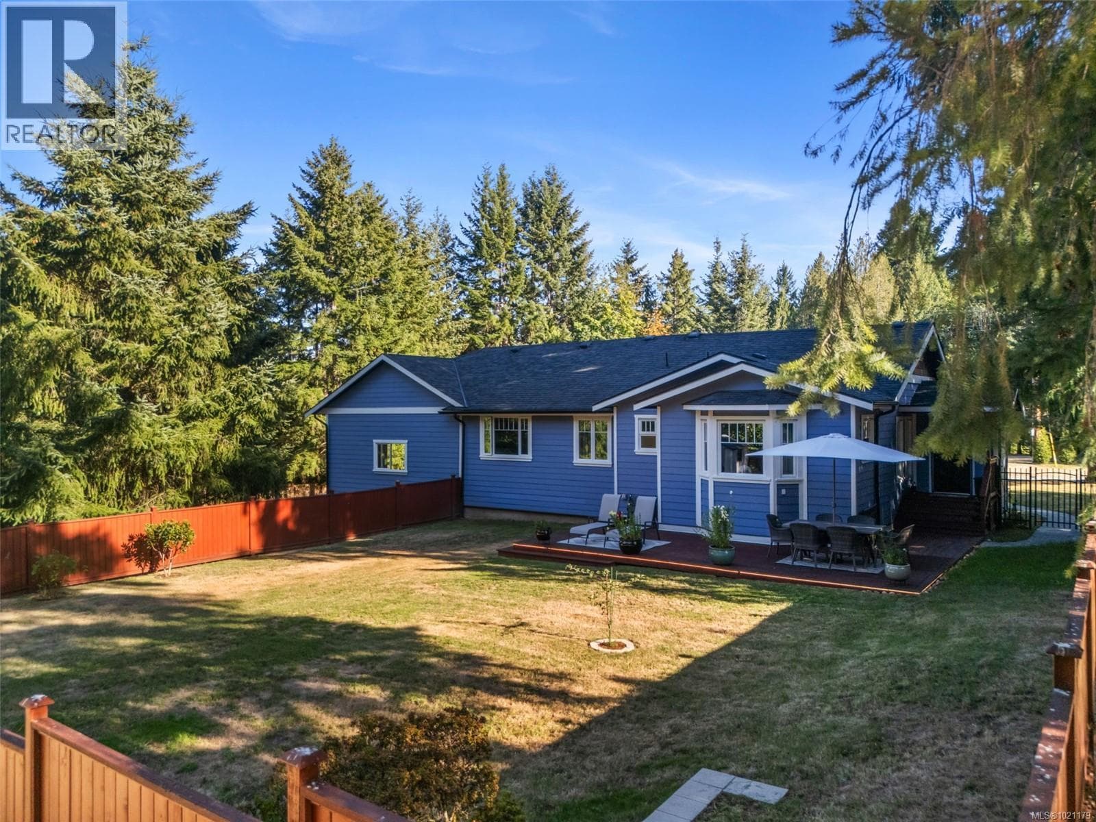 1501 Shawnigan Mill Bay Rd — Shawnigan Lake, British Columbia - Main photo