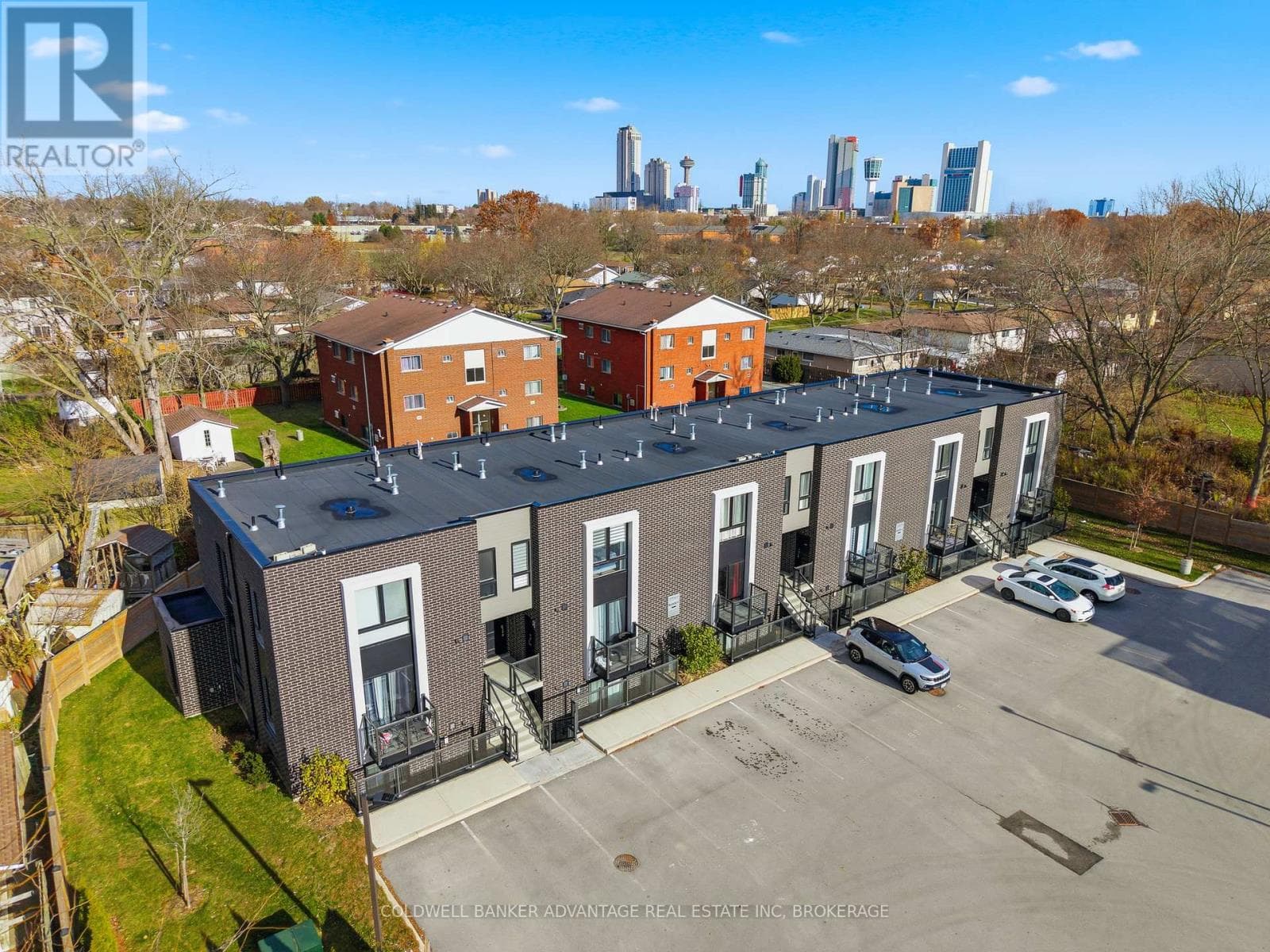 103 - 6065 MCLEOD ROAD — Niagara Falls (Arad/Fallsview), Ontario - Main photo