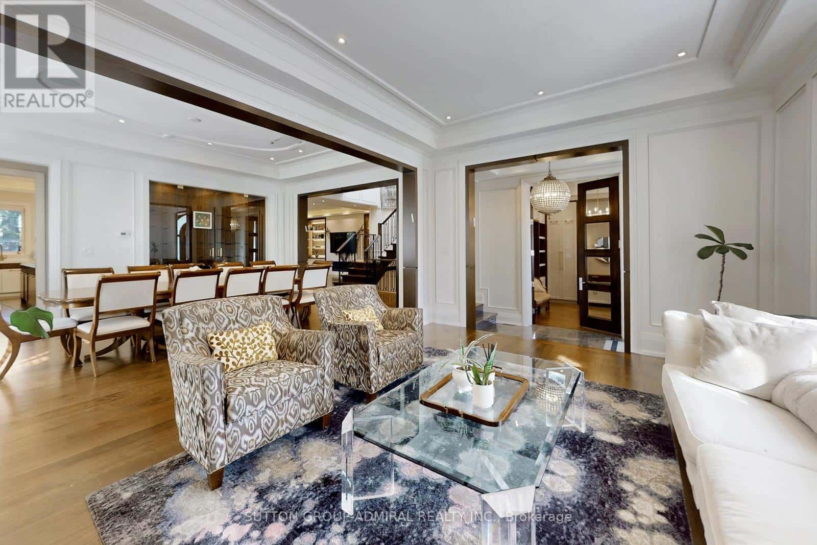 276 STRATHALLAN WOOD — Toronto (Bedford Park-Nortown), Ontario - Photo 5 of 50