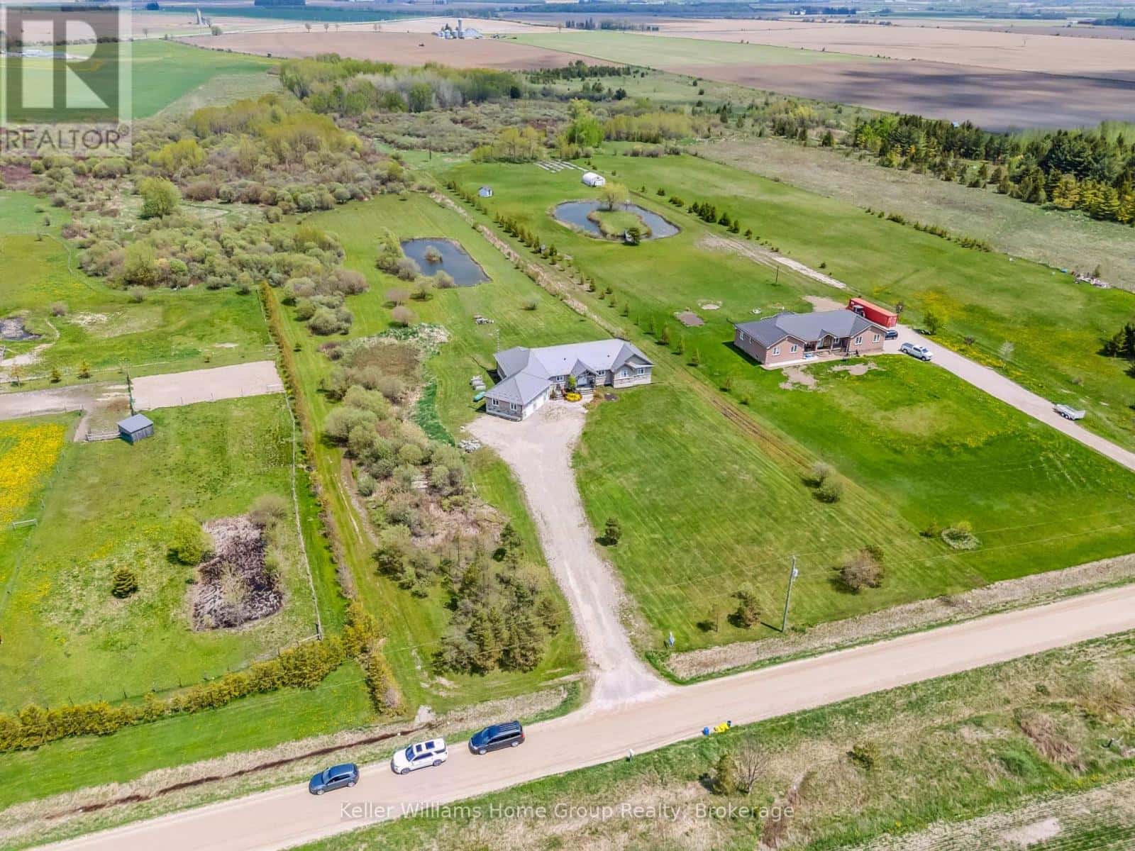 7303 FIFTH LINE — Wellington North, Ontario - Photo 2 of 45