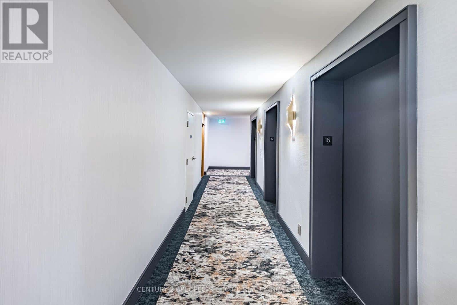 1602 - 195 WYNFORD DRIVE — Toronto (Flemingdon Park), Ontario - Photo 5 of 28