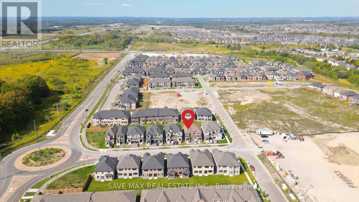 20 BERTRAM GATE — Whitby, Ontario - Photo 2 of 50