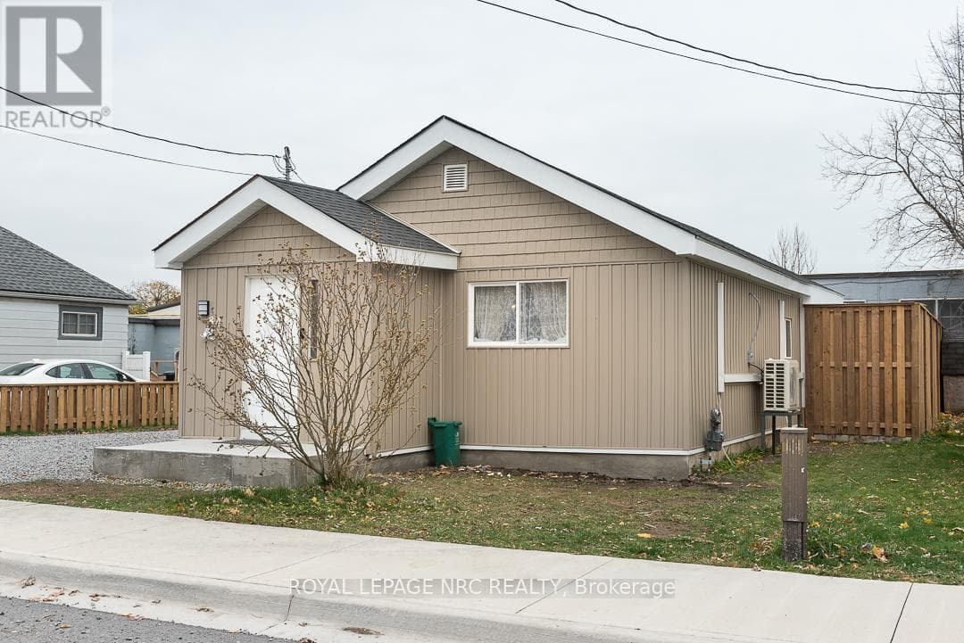 84 IDYLEWYLDE PLACE — Fort Erie (Central), Ontario - Main photo