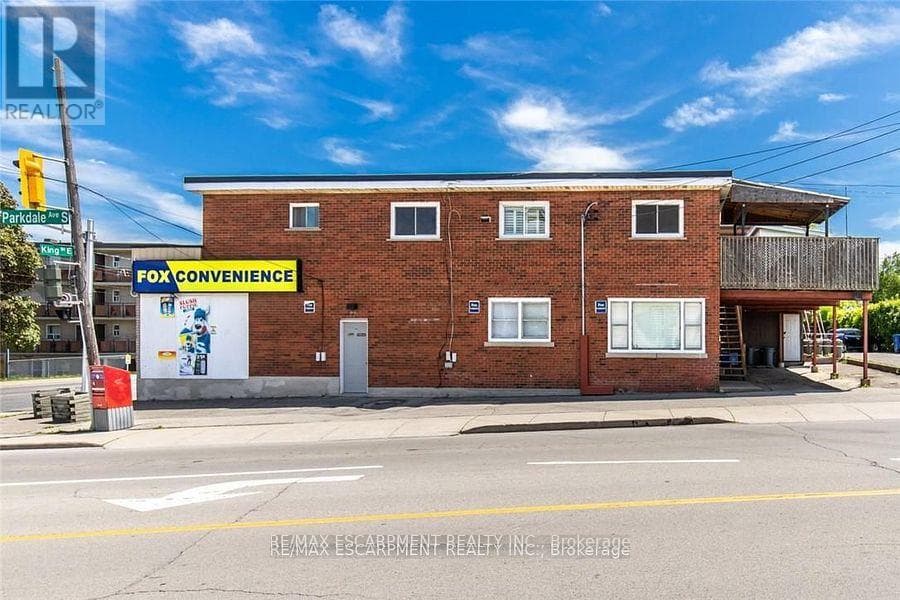 2340 KING STREET E — Hamilton (Bartonville), Ontario - Main photo