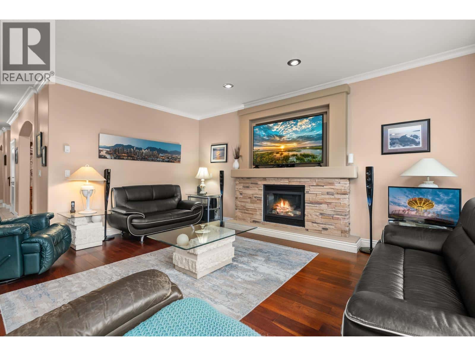 1336 MARGUERITE STREET — Coquitlam, British Columbia - Photo 5 of 39