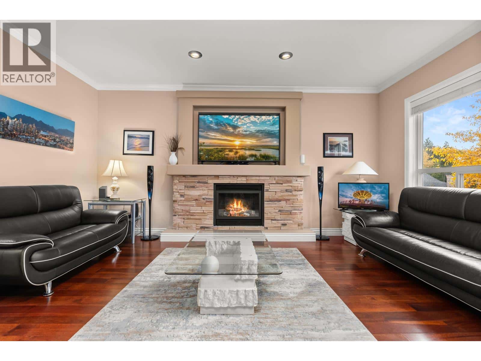 1336 MARGUERITE STREET — Coquitlam, British Columbia - Photo 4 of 39