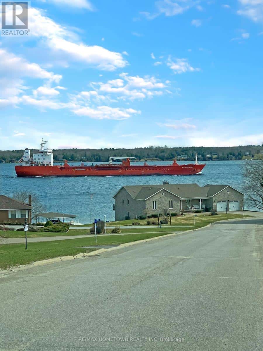 1111 BURNSIDE DRIVE — Augusta, Ontario - Photo 4 of 50