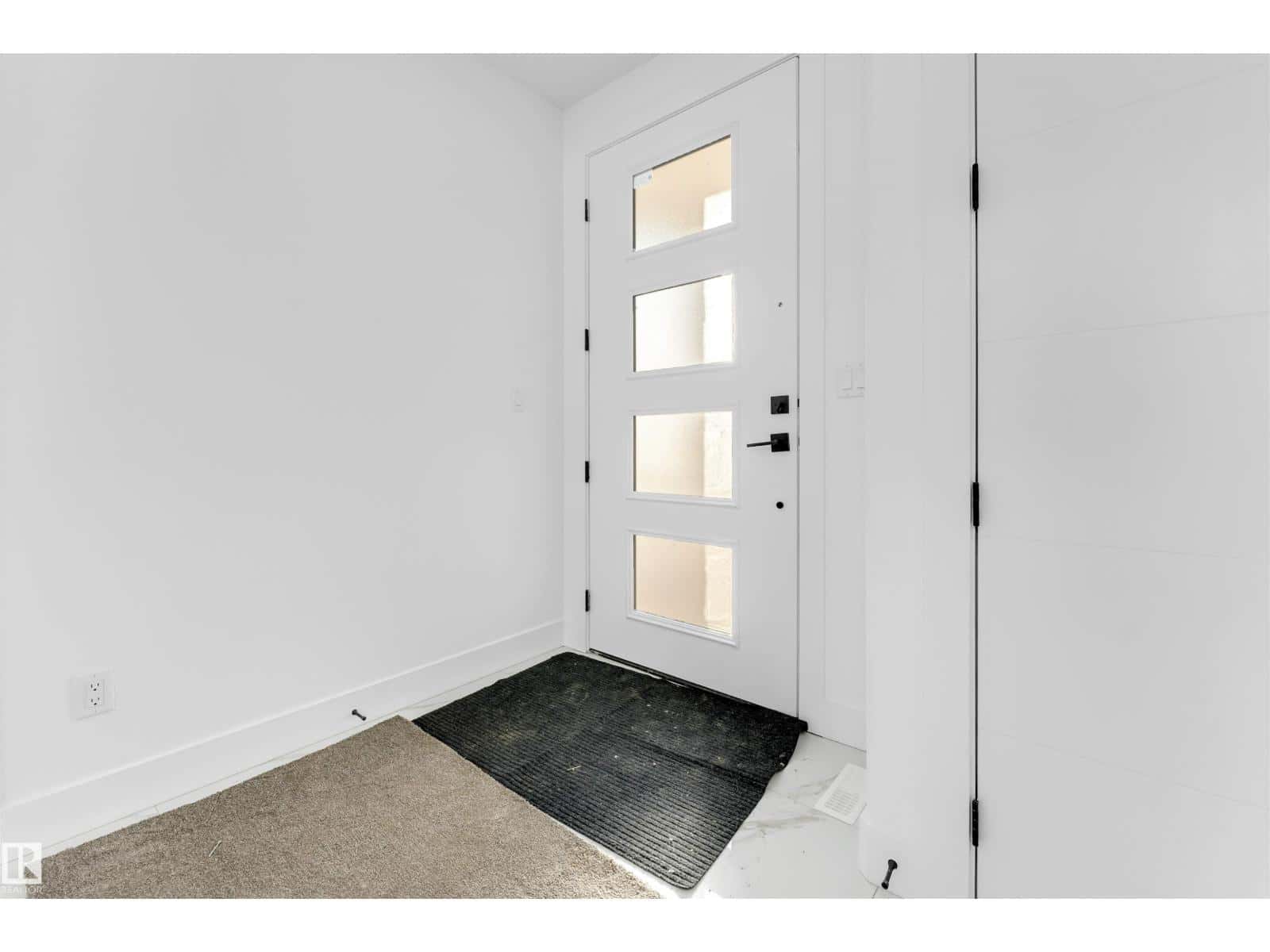 2734 64 AV NE — Rural Leduc County, Alberta - Photo 2 of 53