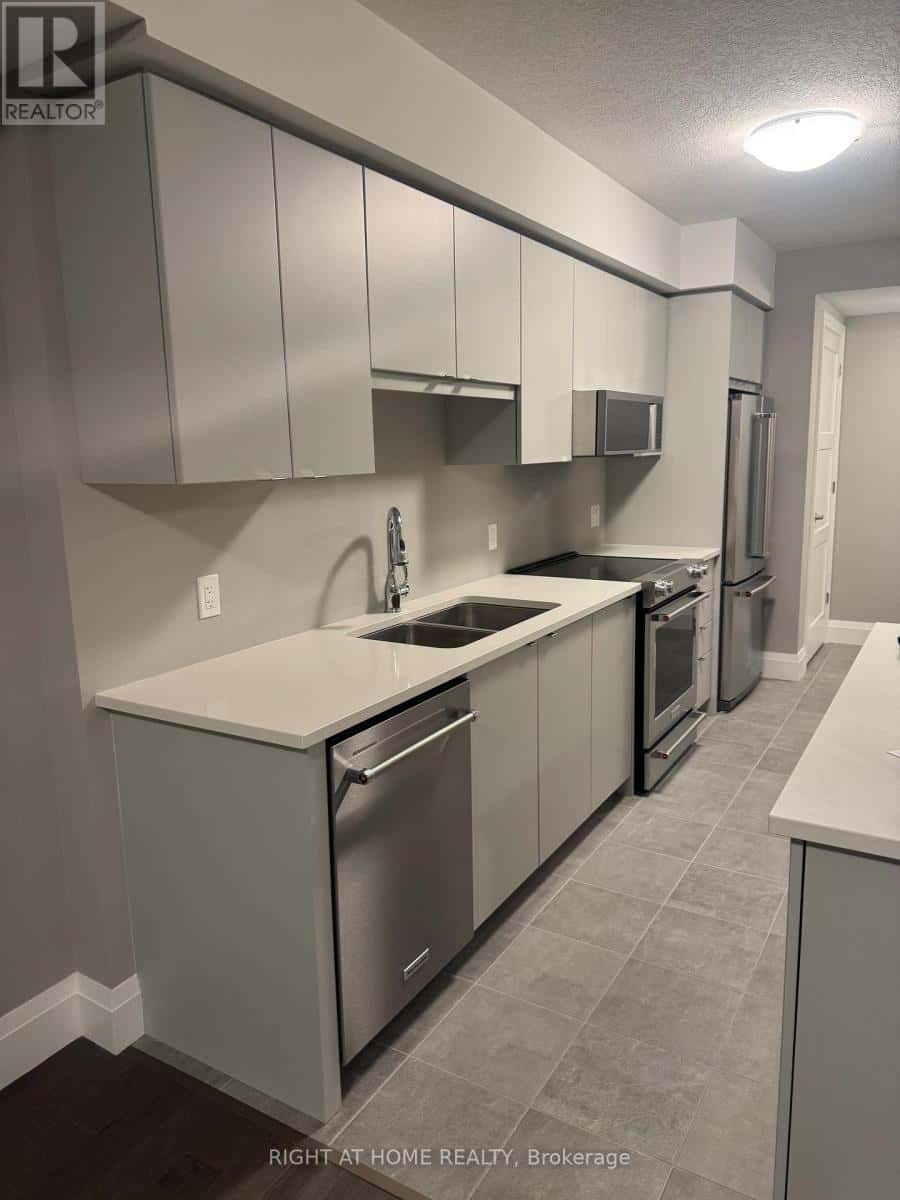 1109 - 93 ARTHUR STREET S — Guelph (St. Patrick's Ward), Ontario - Photo 4 of 10