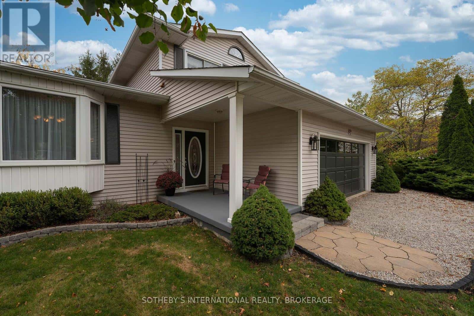 48 HOMESTEAD DRIVE — Niagara-on-the-Lake (Virgil), Ontario - Photo 5 of 42