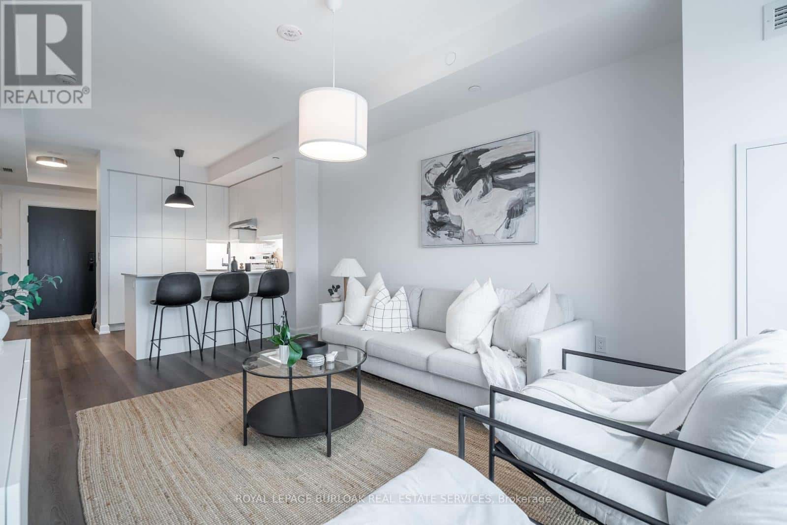 411 - 3200 WILLIAM COLTSON AVENUE — Oakville (JM Joshua Meadows), Ontario - Photo 3 of 30