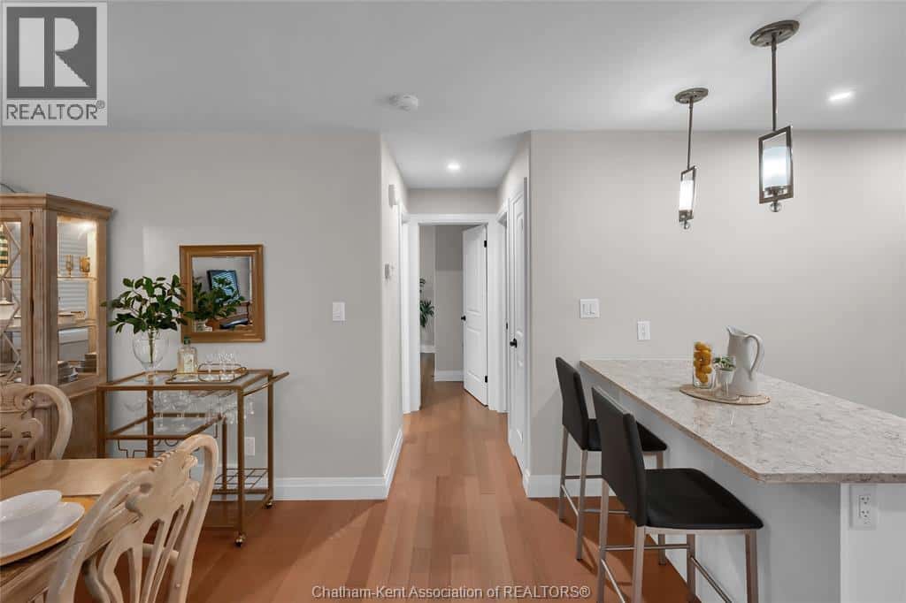 1 Tilbury STREET — Tilbury, Ontario - Photo 4 of 47